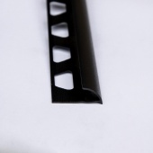 Кромочный овальный уголок O10 чёрный мат 2.7 метра 