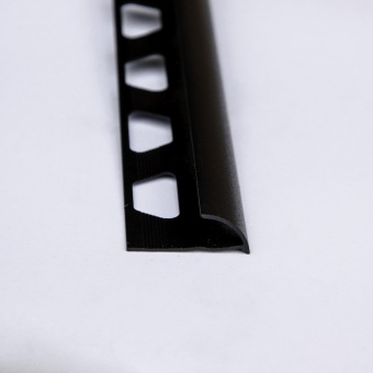 Кромочный овальный уголок O10 чёрный мат 2.7 метра 